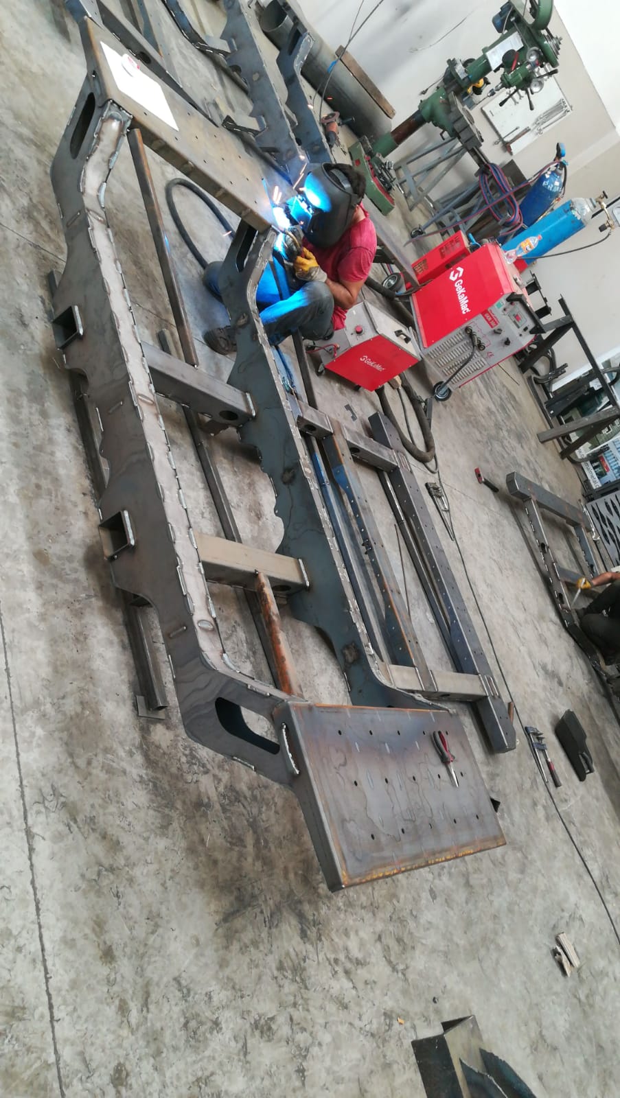 Kaynaklı İmalat Hizmeti - Slide 2