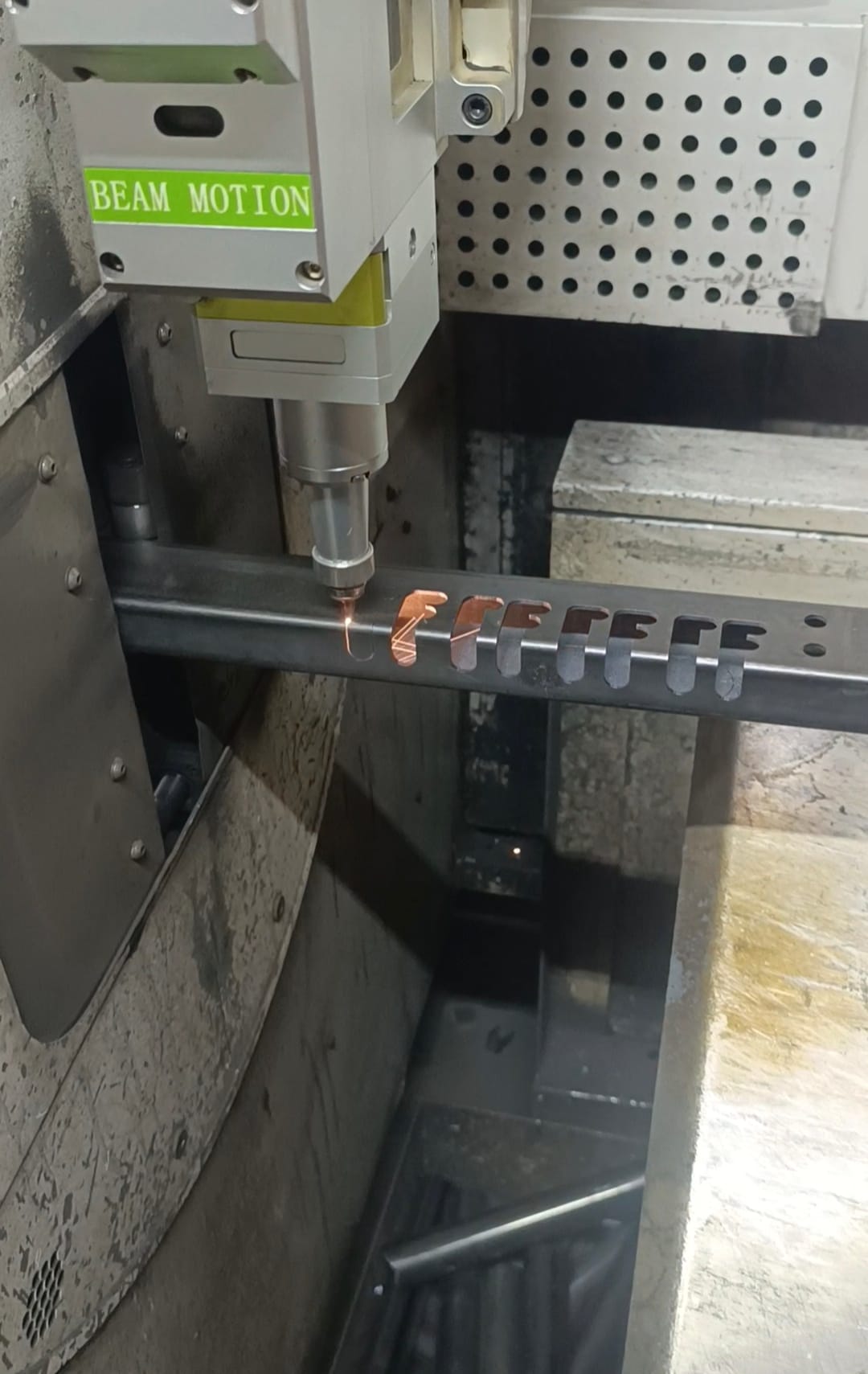 Boru & Profil Lazer Kesim Hizmeti - Slide 9